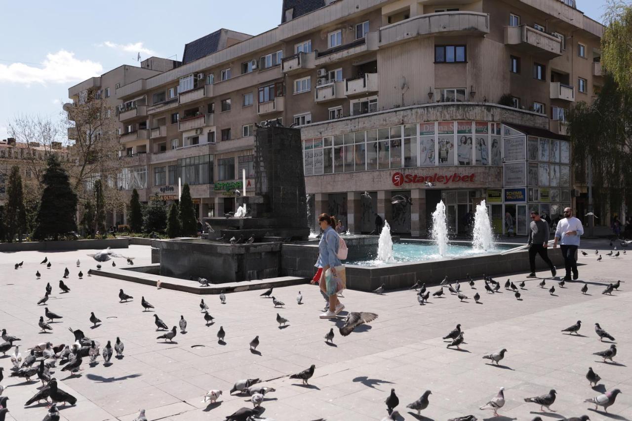 Central View Craiova Esterno foto